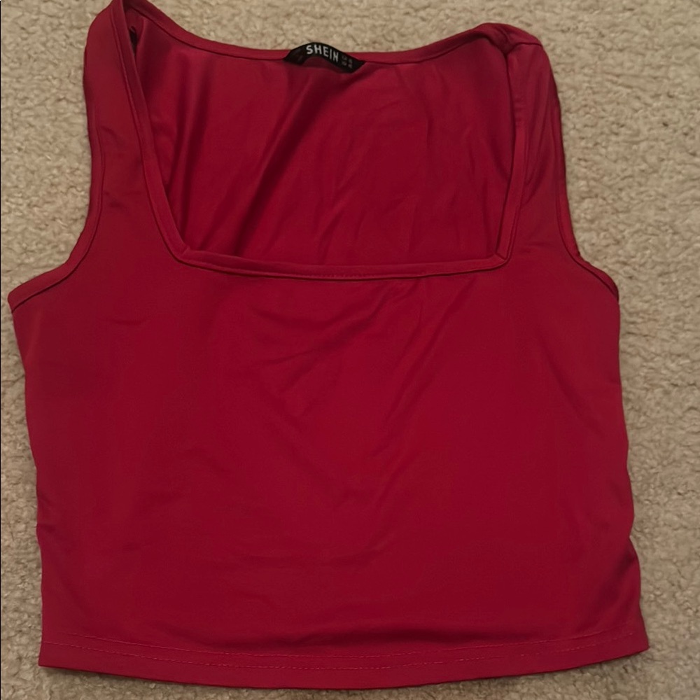 SHEIN Red Sleeveless Fitted Crop Tank Top